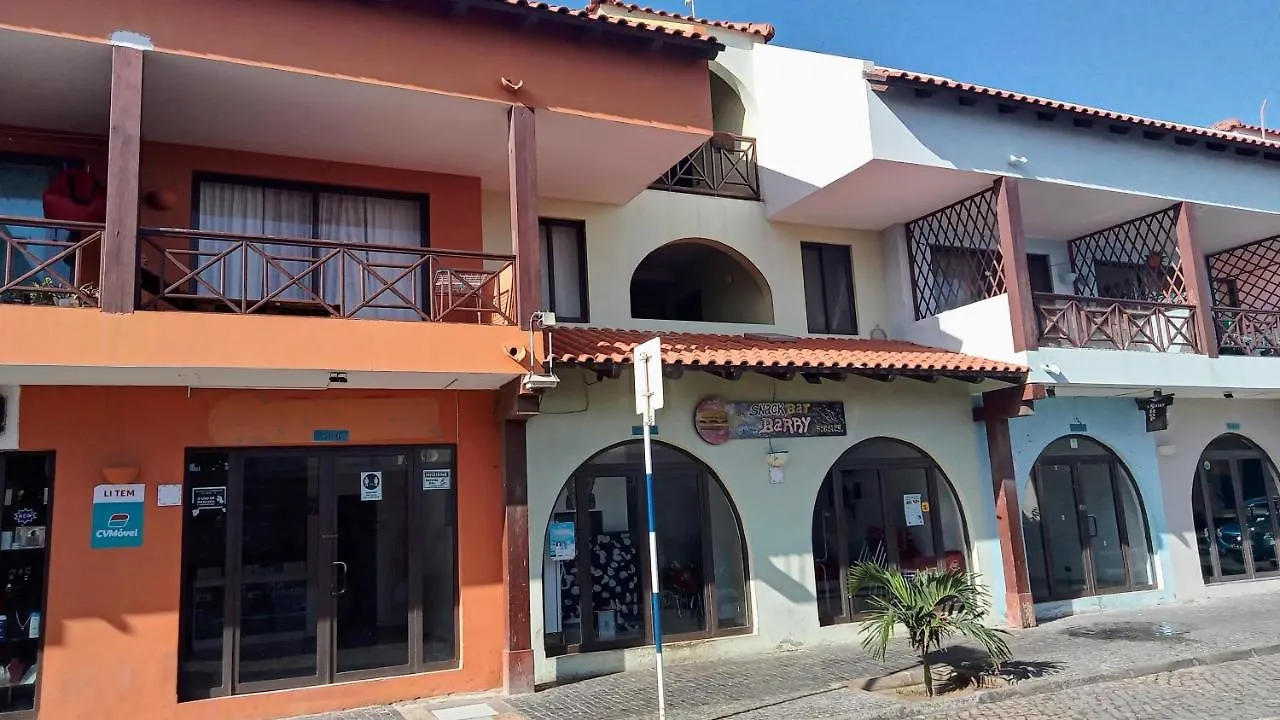 Central Private Apartments Santa Maria 0*,